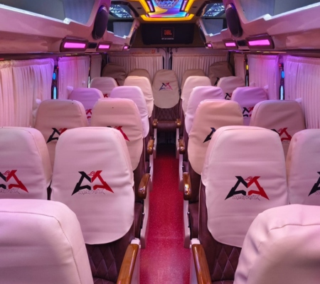 tempo interior seating capacity
